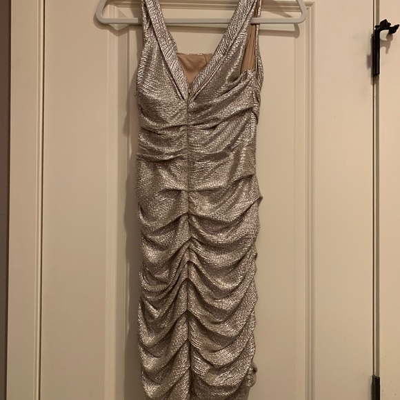 Express Mini Dress Size 2, Cream - Picture 2 of 3